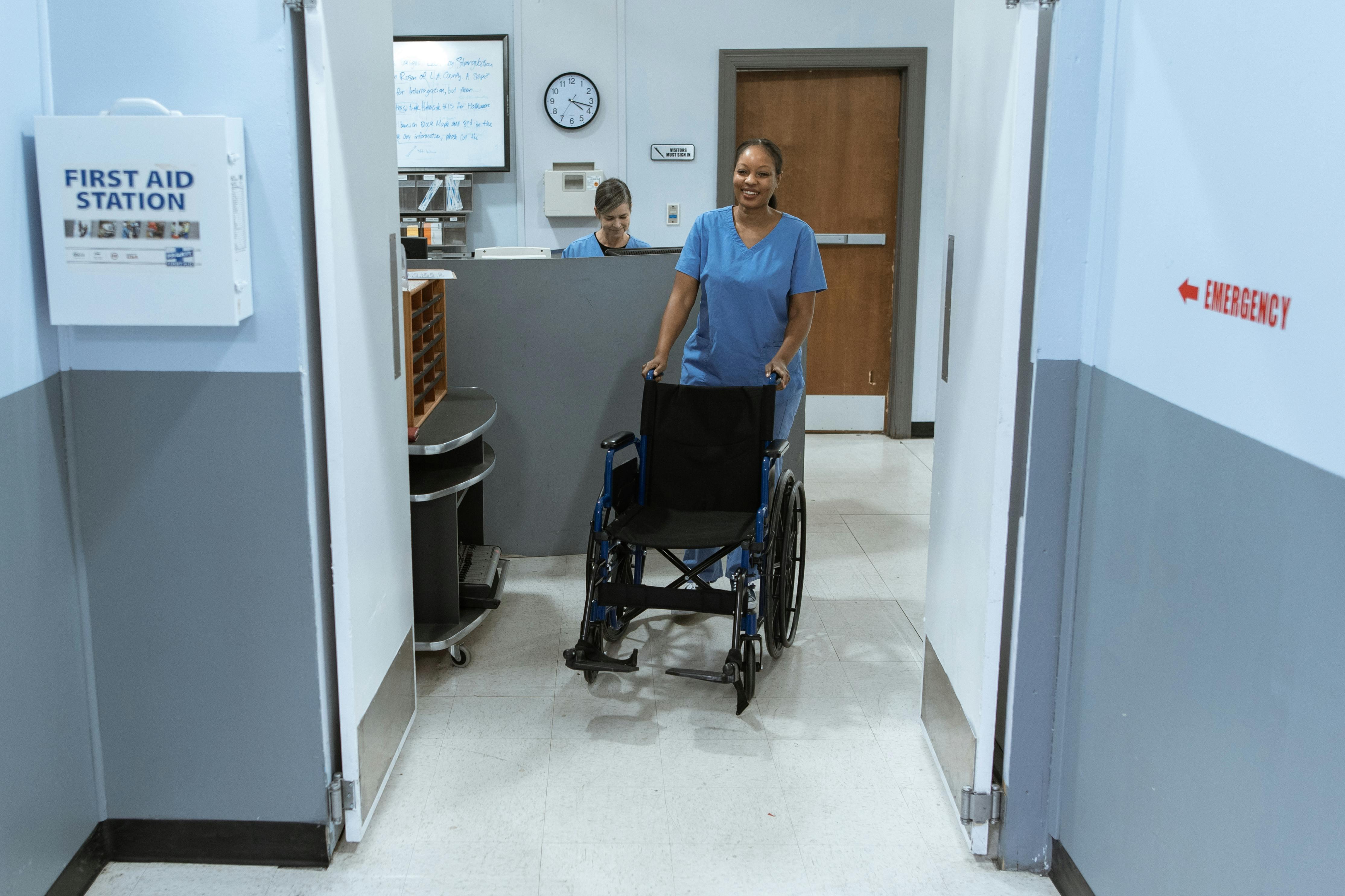 Inter-facility patient transport service